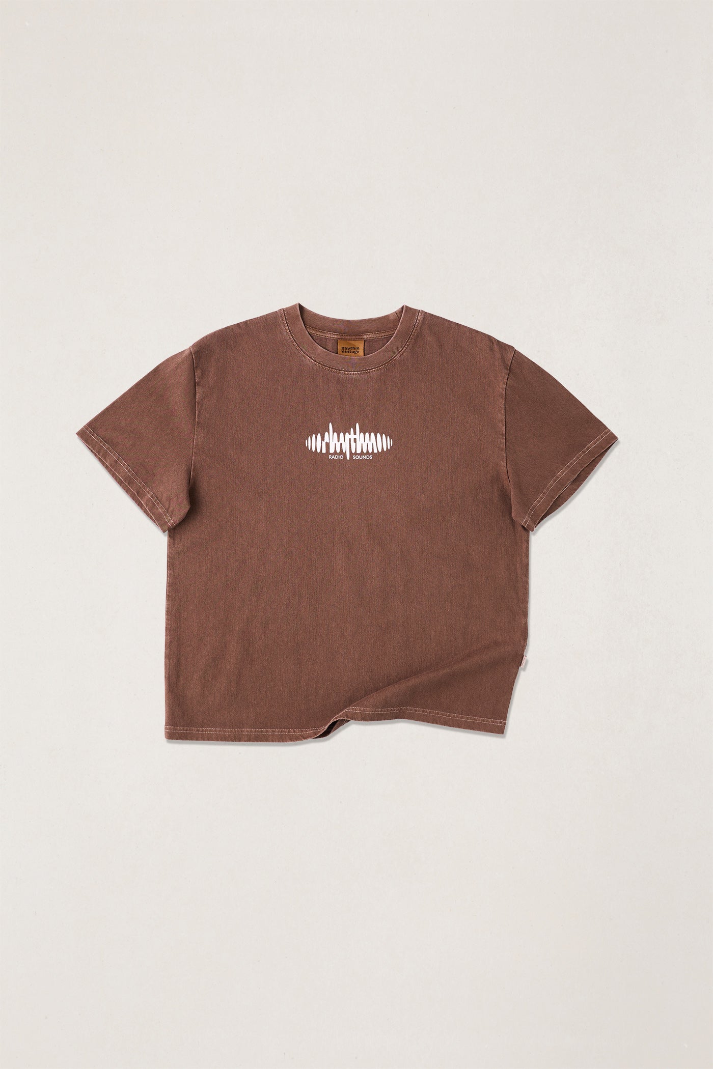 Sounds Contrast Band Ss T-Shirt Chocolate – Rhythm US