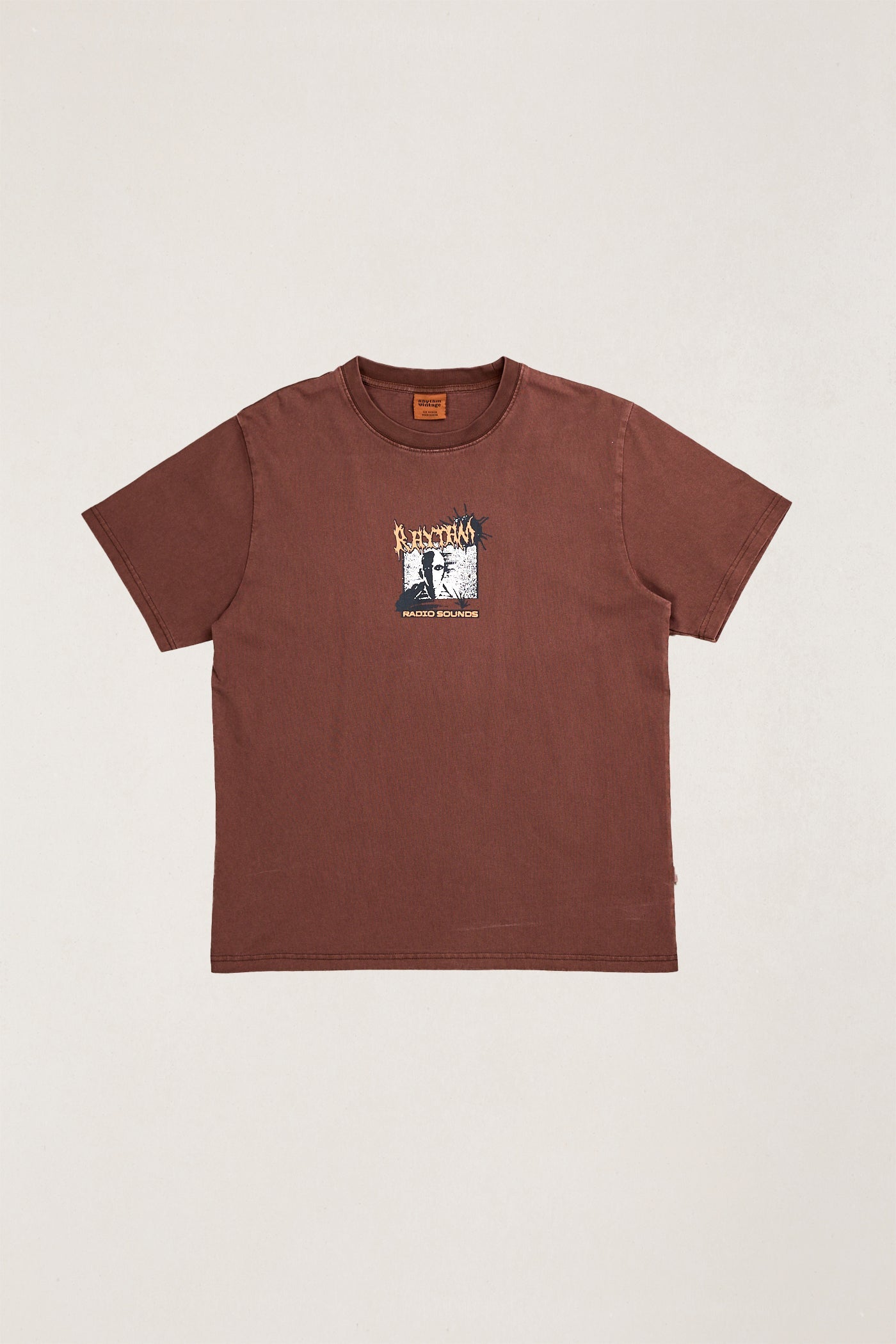 Tune In Vintage Ss T-Shirt Chocolate – Rhythm US