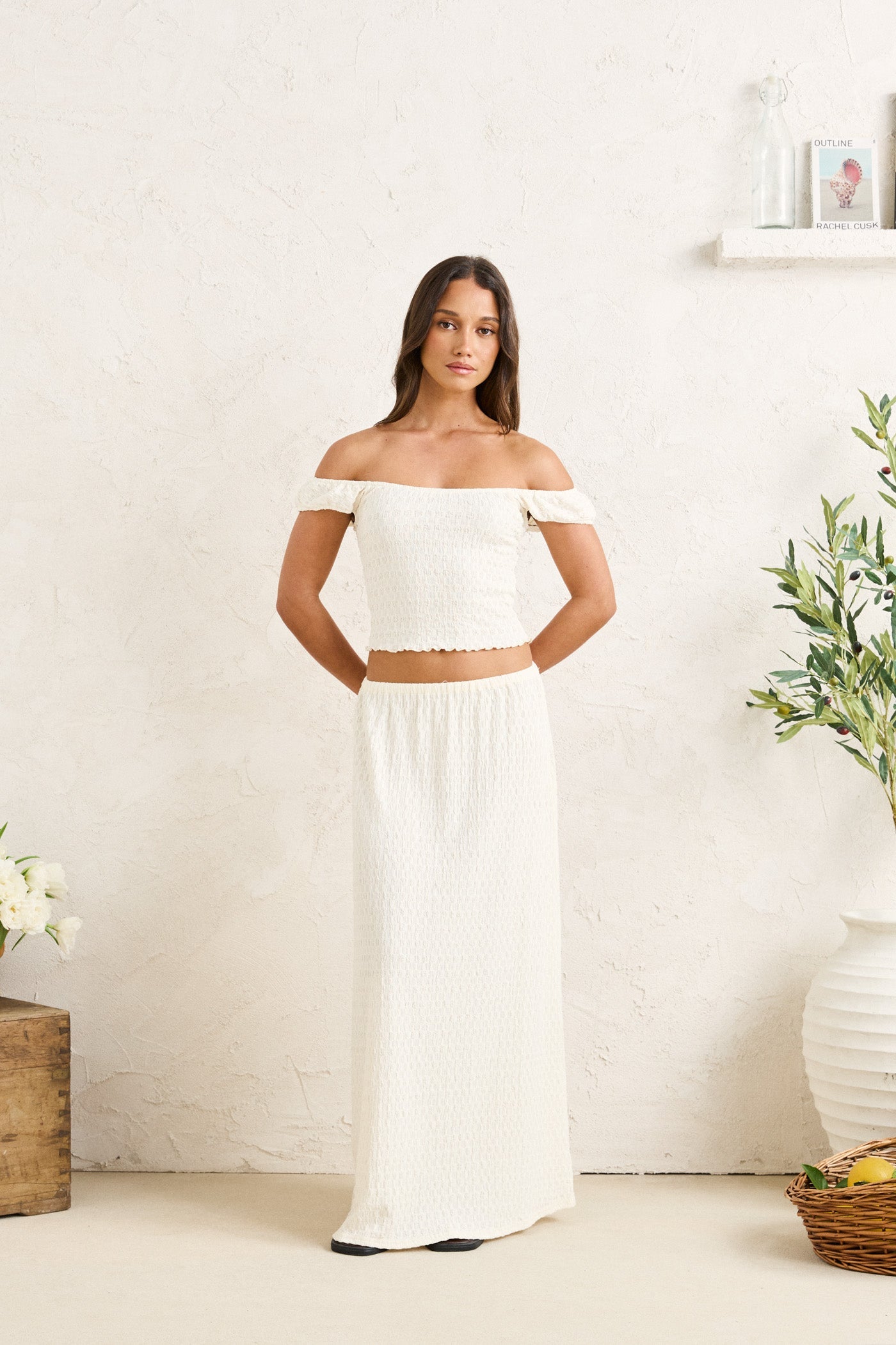 ●RAIVE● Ray Shoulder Lace in White UF5SB082-01 Lily Shoulder Lace in White UF5SB087-01 - RAIVE