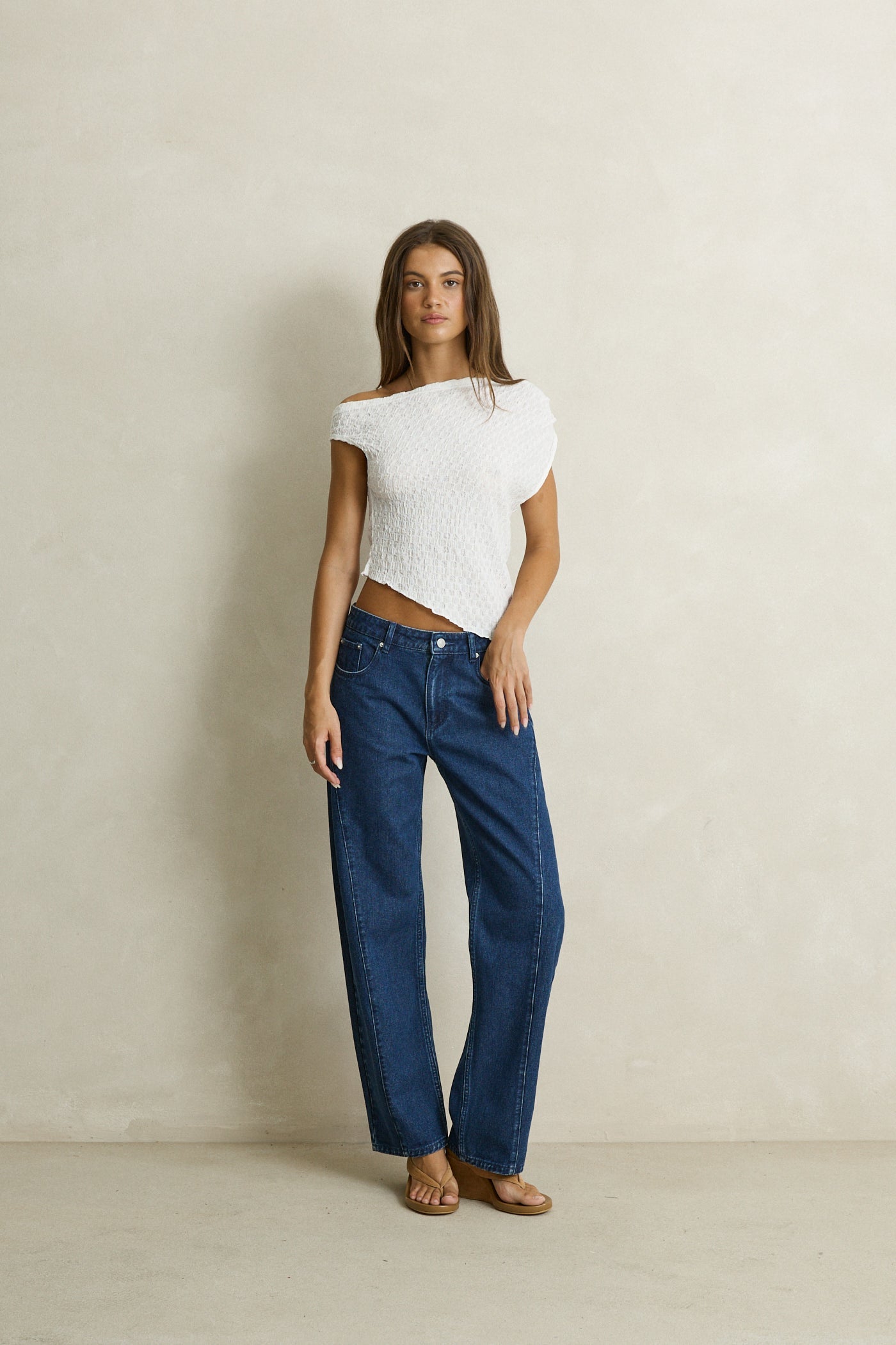 Maya Lace Asymmetric Top White – Rhythm US