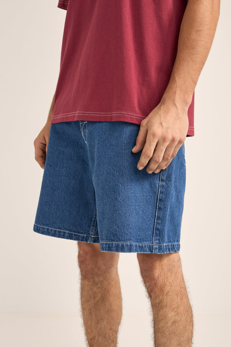 Essential Denim Short Dark Wash