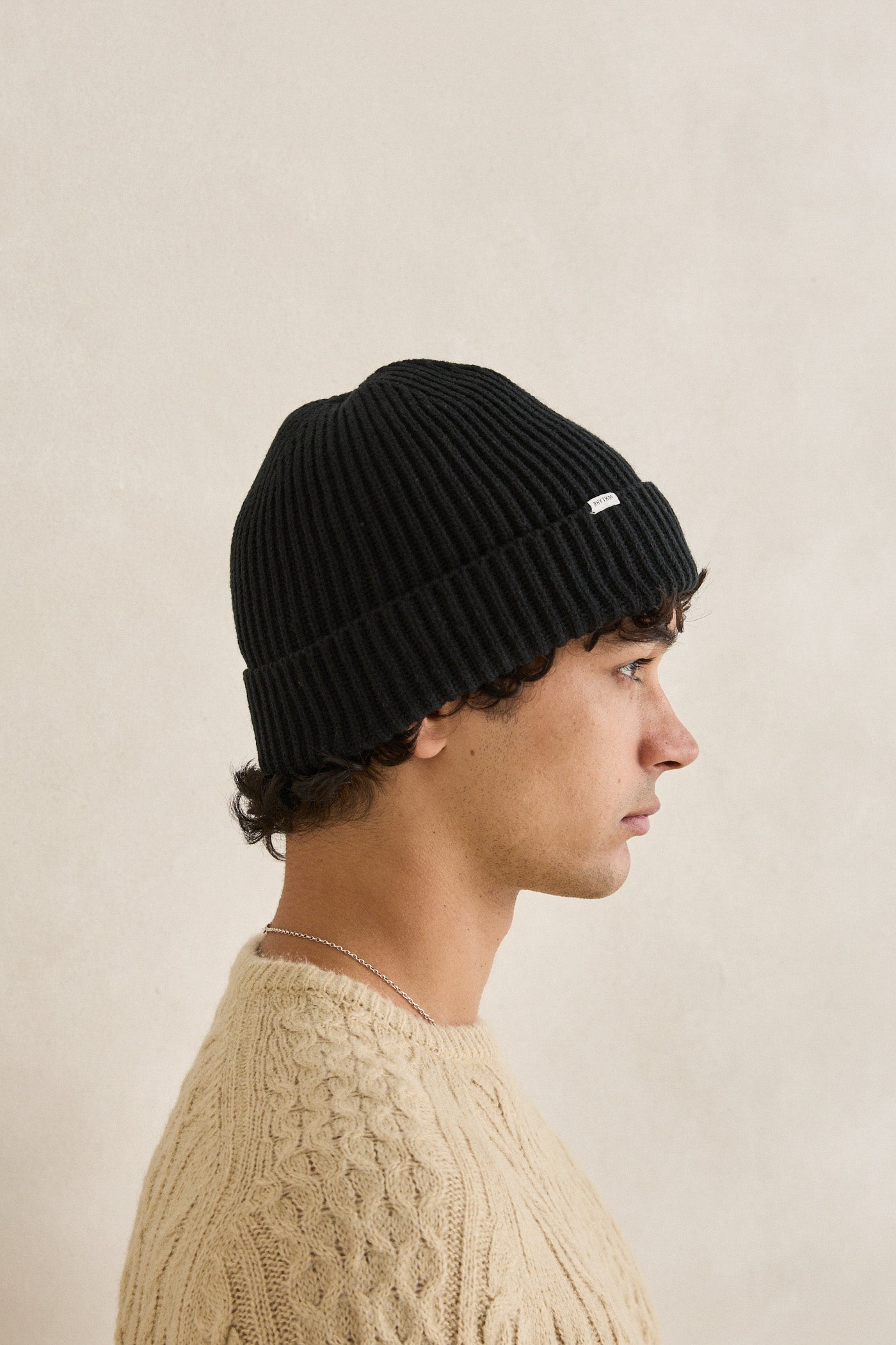Standard Beanie Black – Rhythm US