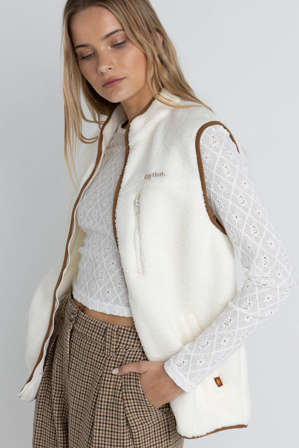 Aria Sherpa Vest