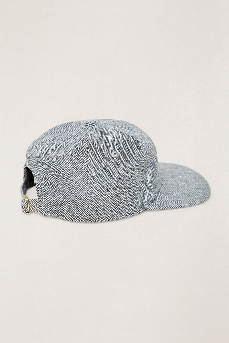 Essential Herringbone Cap Granite
