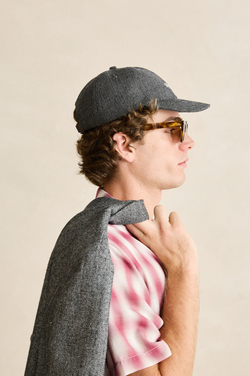 Essential Herringbone Cap Granite
