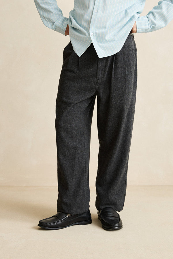 Double Pleat Tweed Trouser Granite