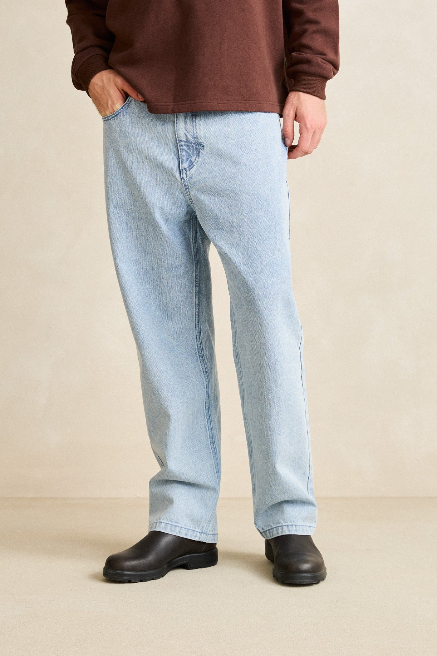 No Maintenance - Baggy Japanese Denim in Light-Wash
