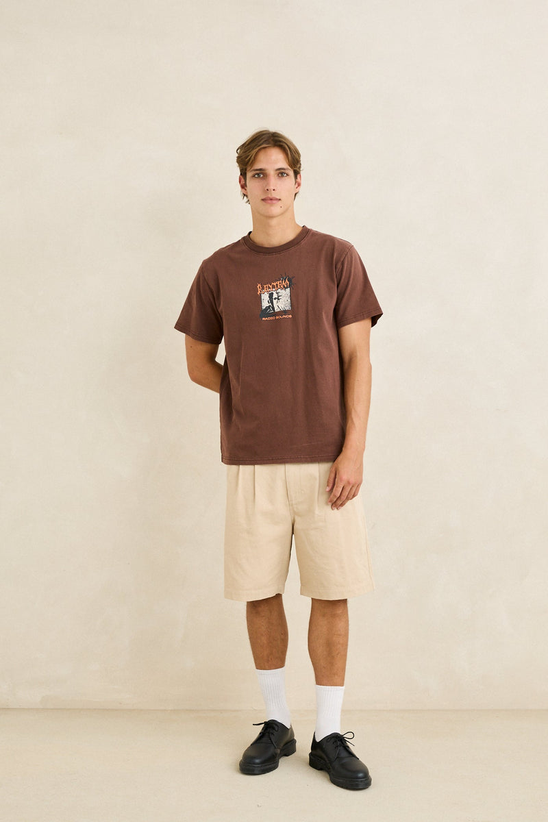 GOOD GETTING Music Common Tシャツ ブラウン XL Tune In Vintage Ss T-Shirt Chocolate – Rhythm US