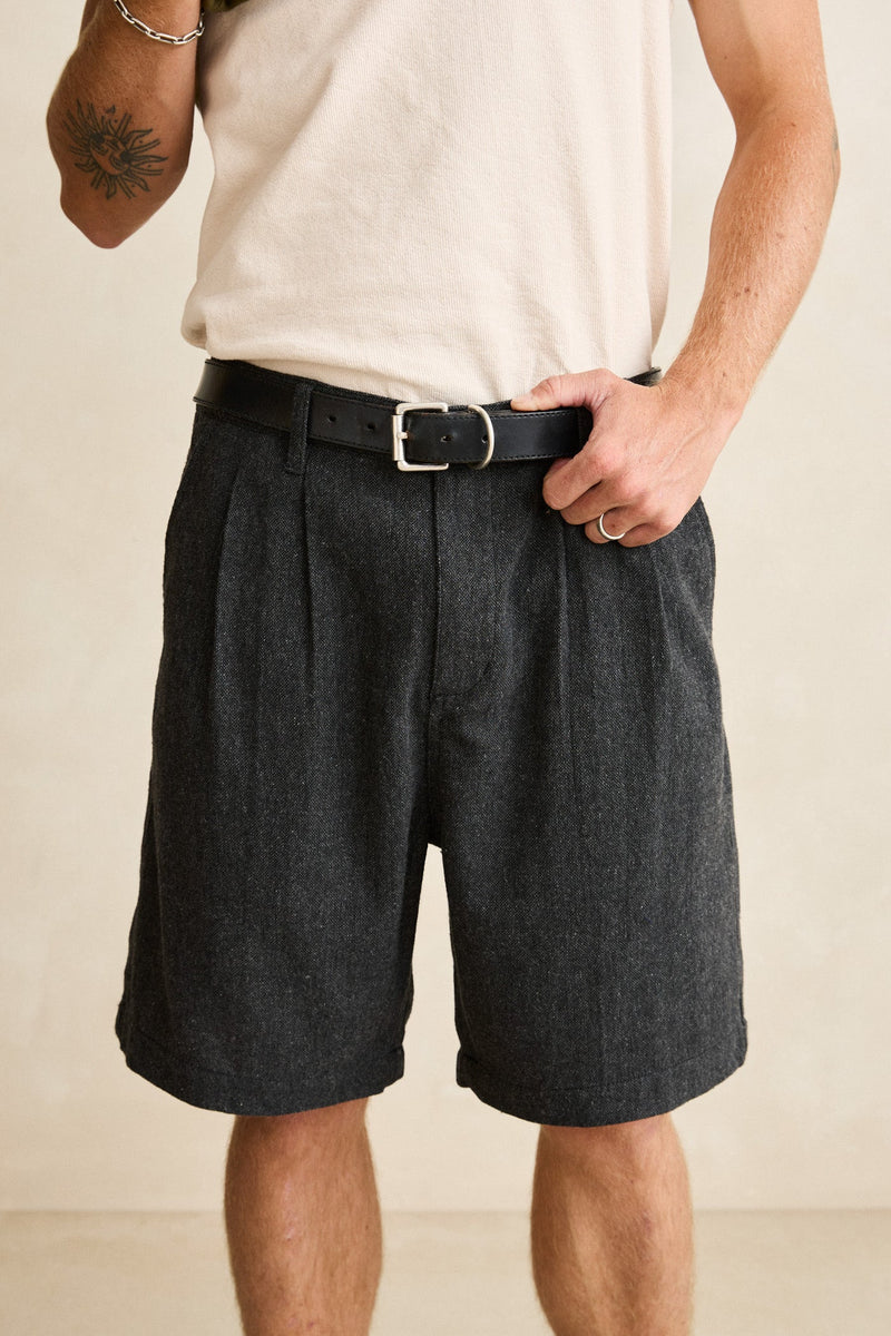 Relaxed Double Pleat Tweed Short Granite
