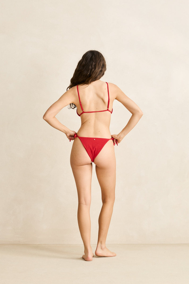 Cheri Textured Slide Tri Top Cherry
