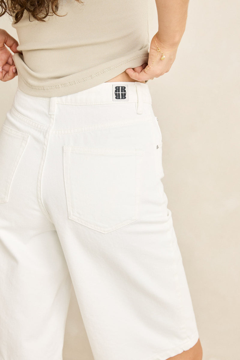 Zali Jorts White