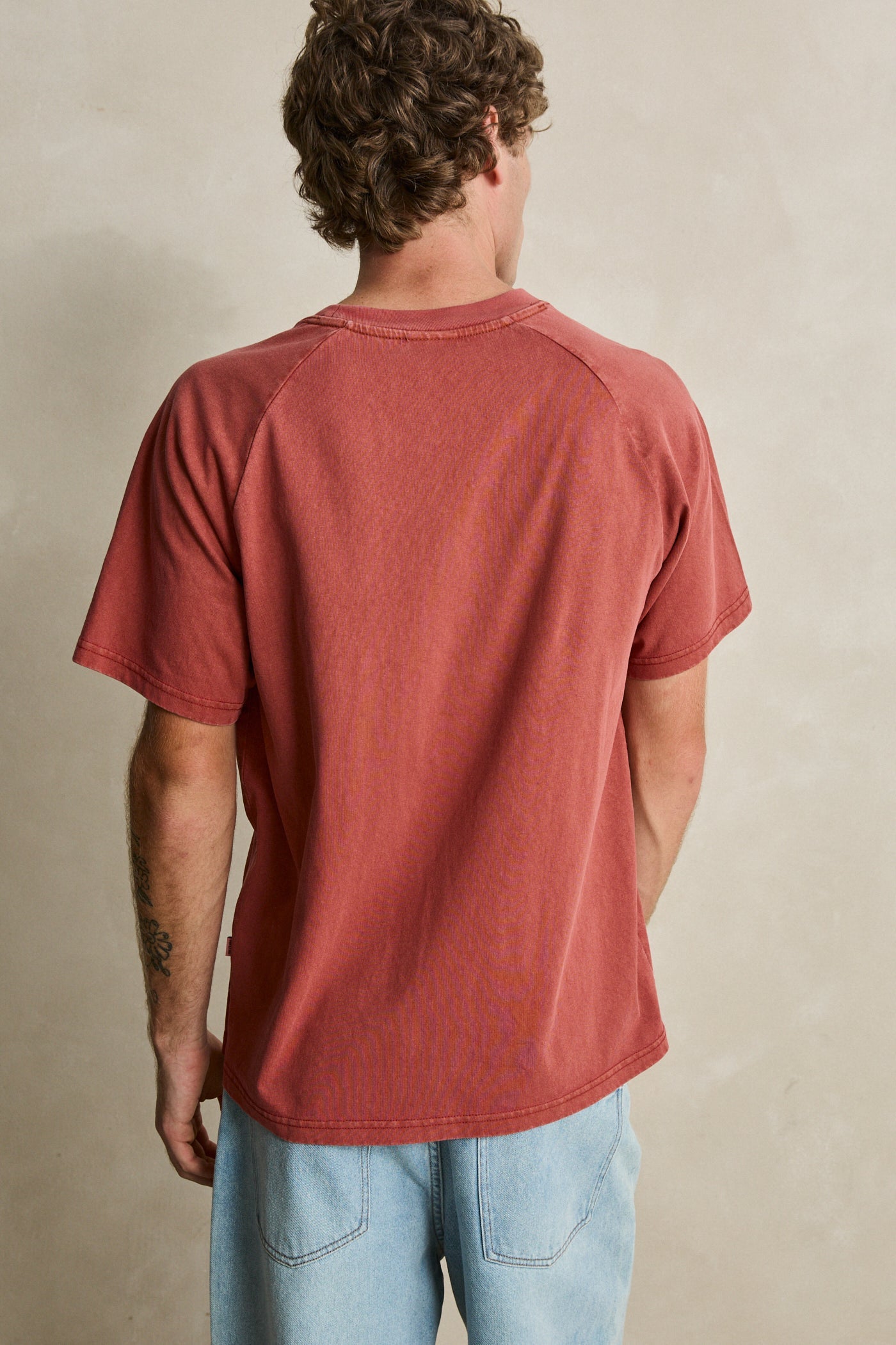 Vintage Raglan Ss T-Shirt Vintage Red – Rhythm US