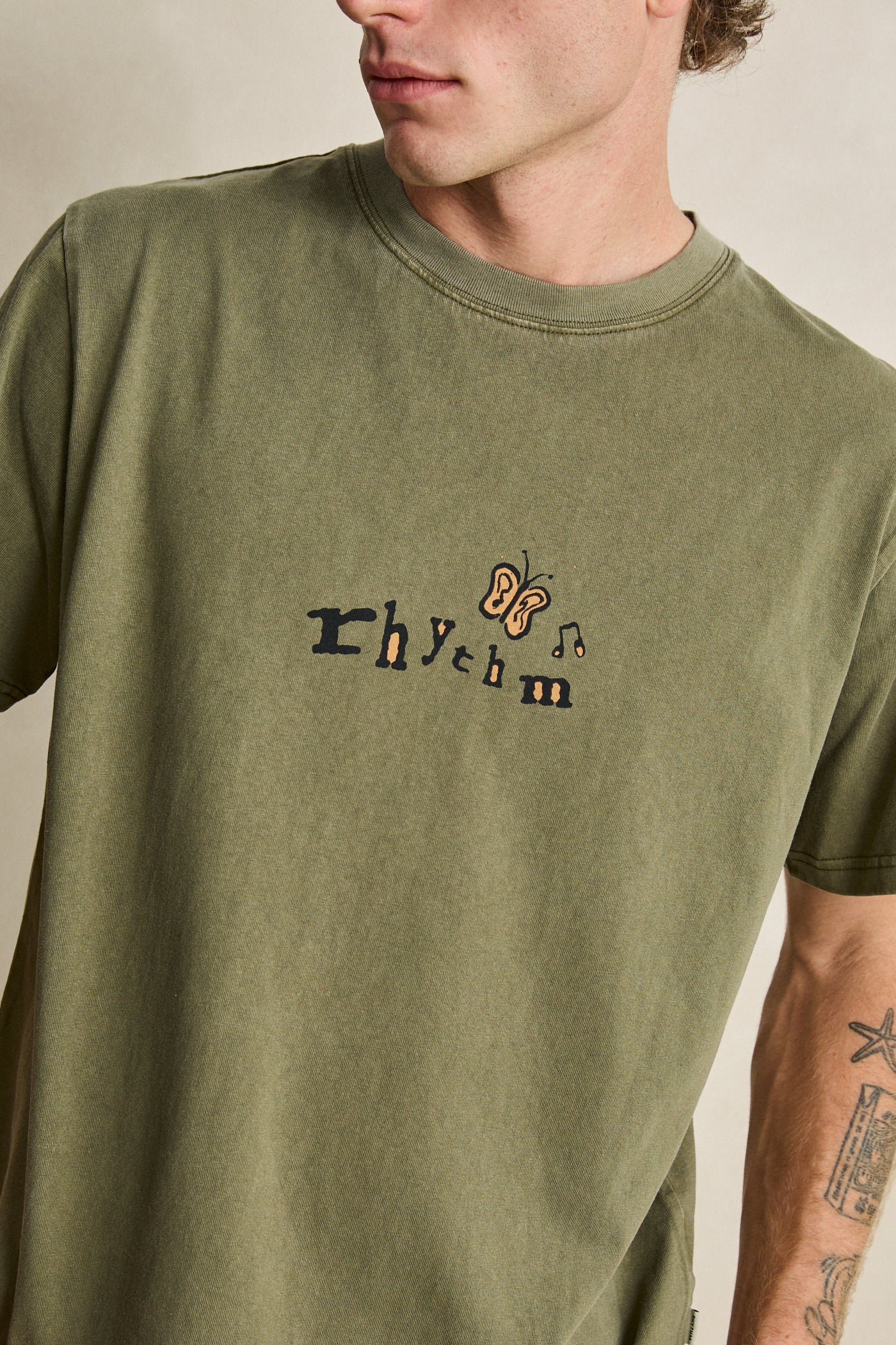 Hum Vintage Ss T-Shirt Olive – Rhythm US