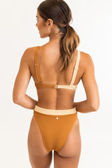 Warm Sands Spliced Two Tone Knot Front Top Golden Brown